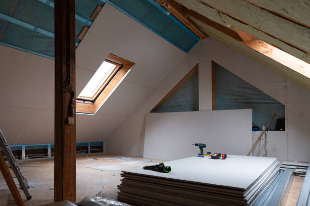 Best Insulation Installation Services in Cuyahoga Falls, OH